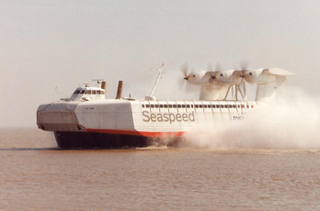 Illustration for article titled An Illustrated History of the Hovercraft